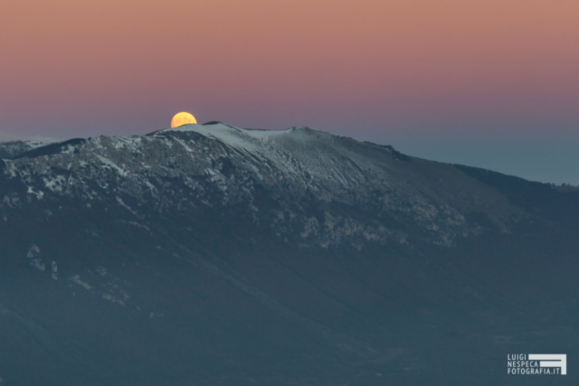 Alba Lunare sul Monte Capucciata -Rocca Calascio - Parco nazionale del Gran Sasso